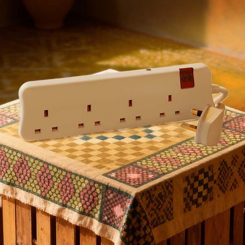 LEGRAND - British Standard Multi-Outlet Extension, 4x2P+E, 5m Cord - 3