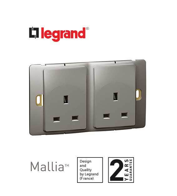 ليجراند - فيش مجوز ماليا - 13 أمبير - 250 فولت - فضي غامق - 2