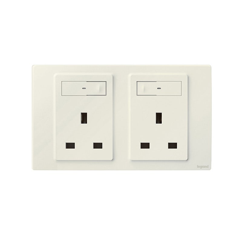 LEGRAND - Single Pole Socket Outlet Mallia Senses, BS, Switched, 13A 240V, 2 Gang, Matt White - 1